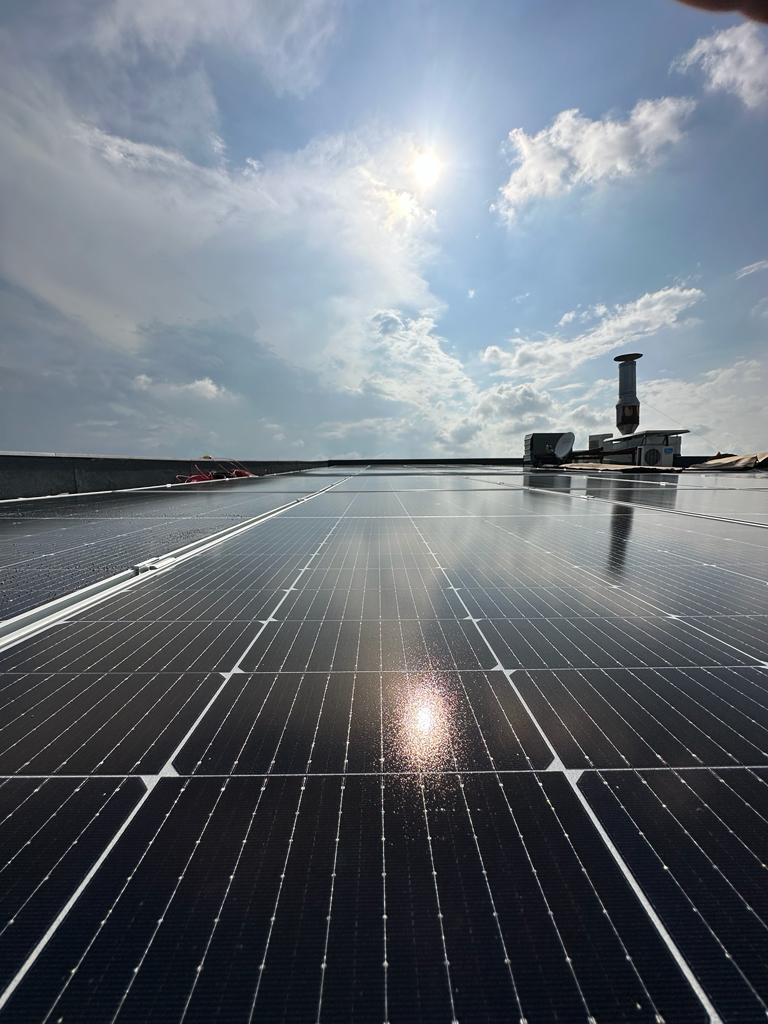 Afs Boru fabrikası çatısına kurulan 440 kWp güneş paneli sistemi